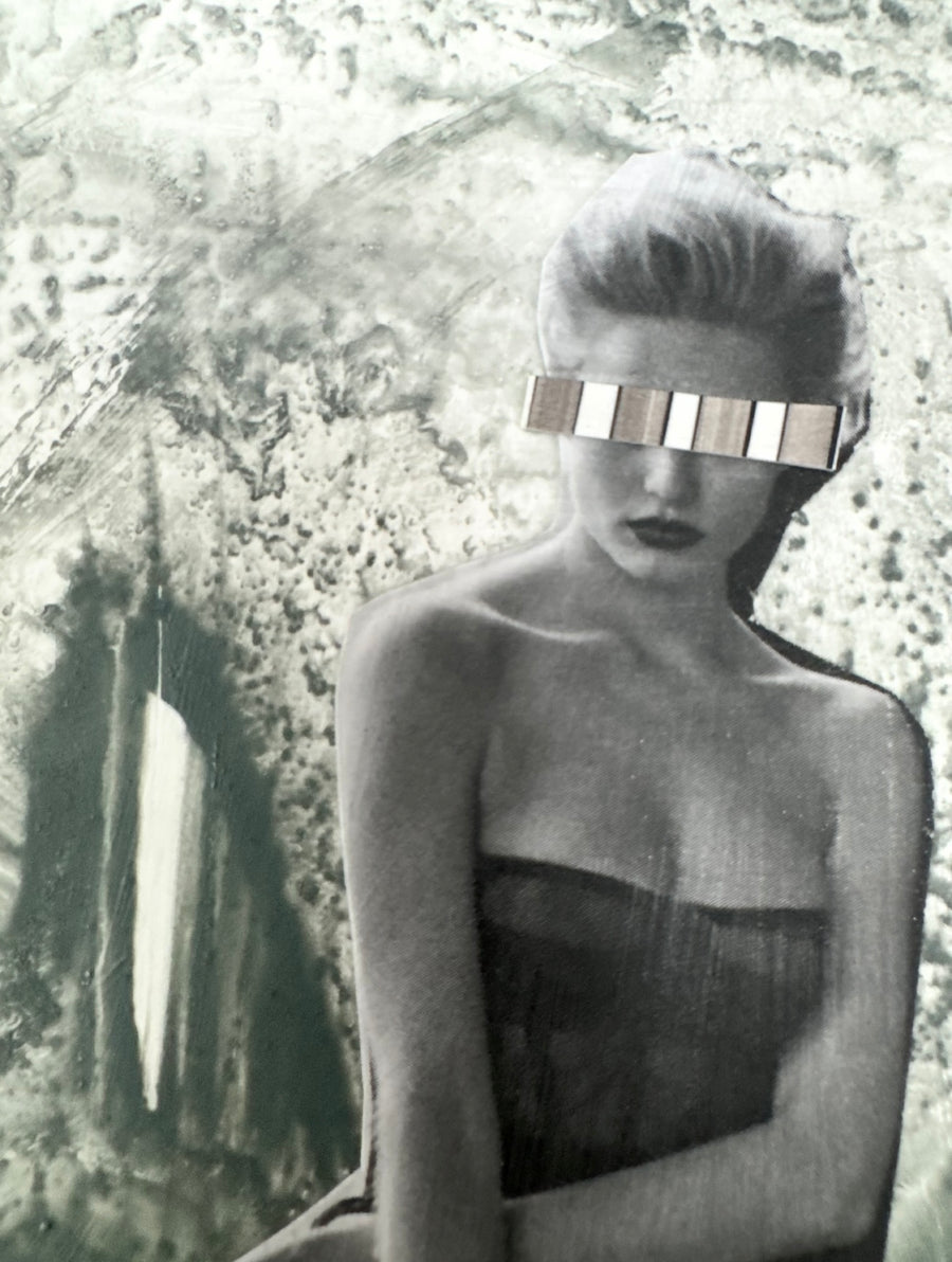 The Darlings: Smoke Break Runway Edition - Molly Sikora