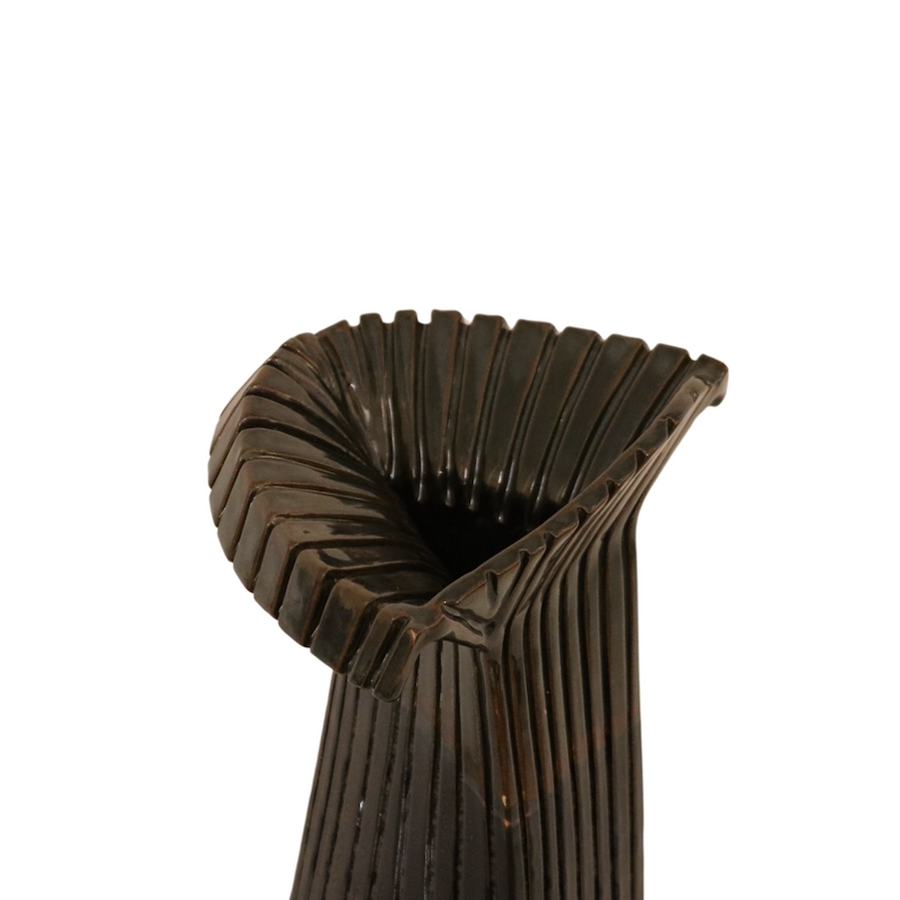 Vase V121122