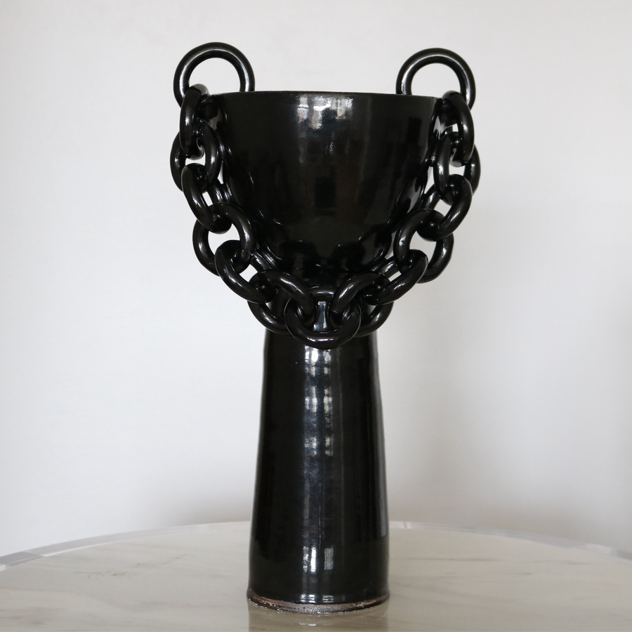 Sasso Stoneware Black Pedestal Bowl