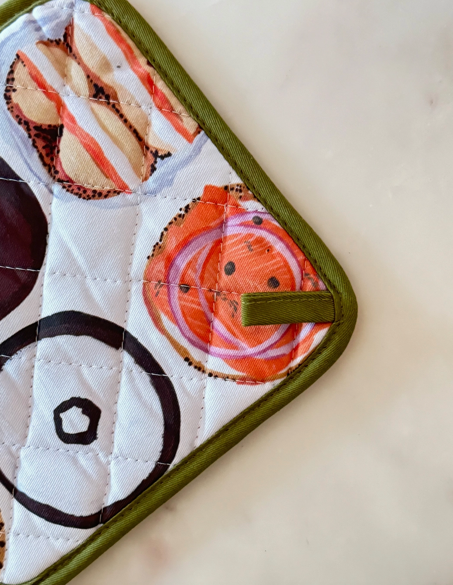 Bagel Cotton Oven Mitt & Pot Holder Set