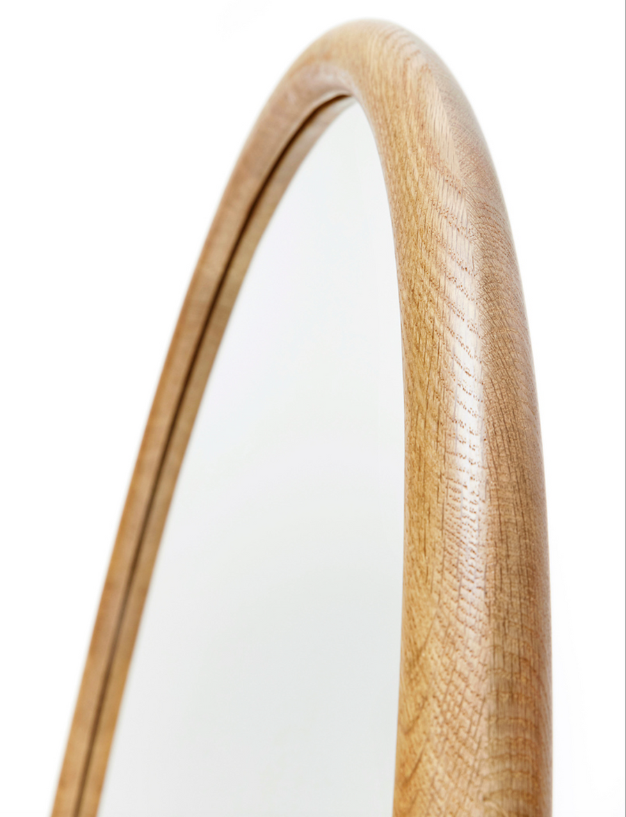 Ottra 36" Round Oak Mirror